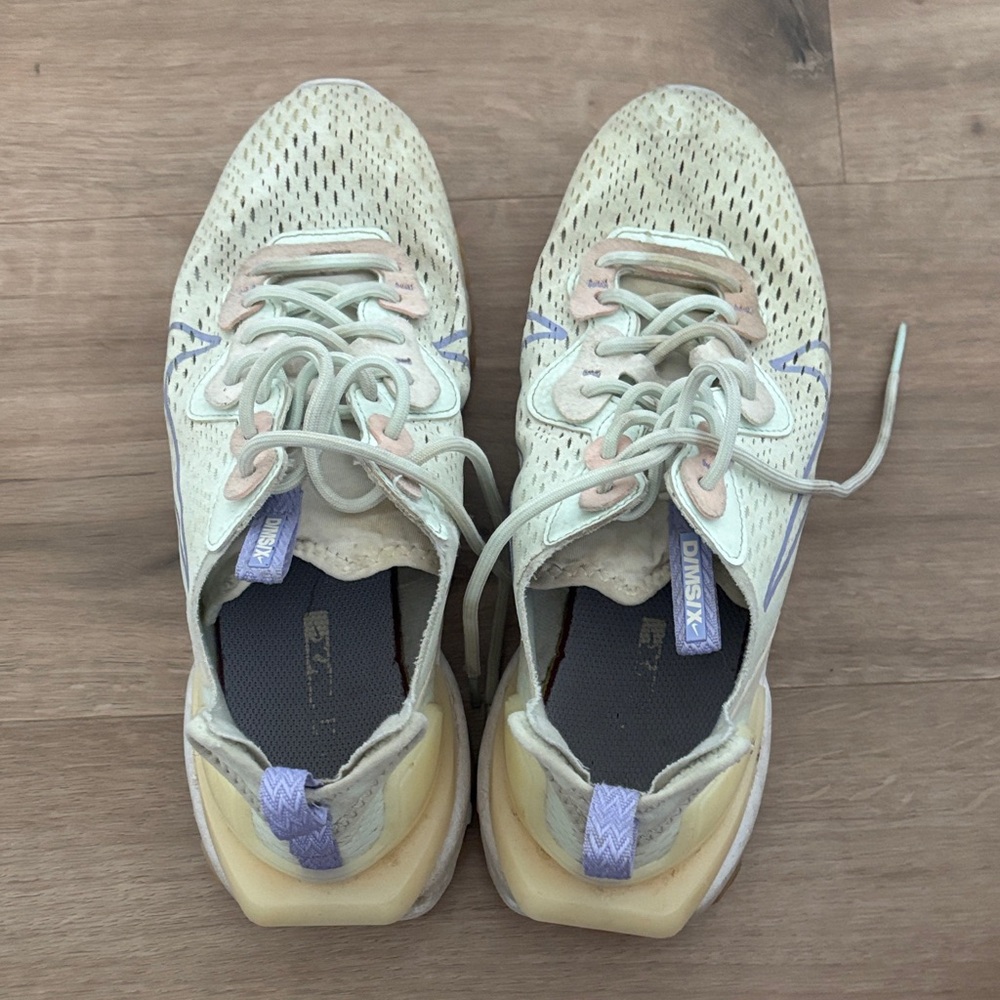 Nike Women's Cream and Purple Athletic Shoes